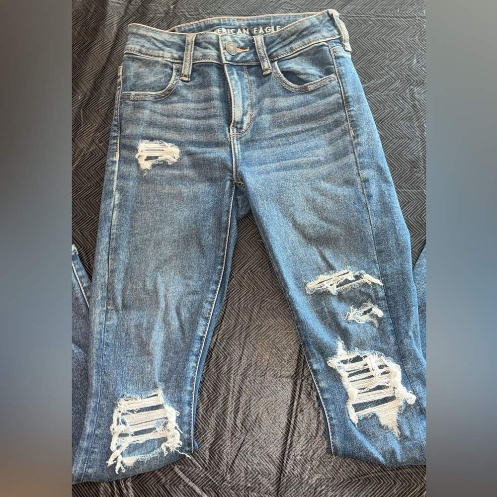 Barely worn American Eagle Jeans, size 0